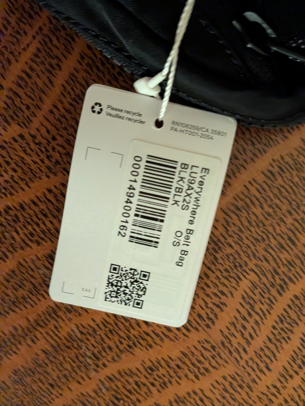 Lululemon Everywhere Belt Bag 1L - Picture 3 of 3